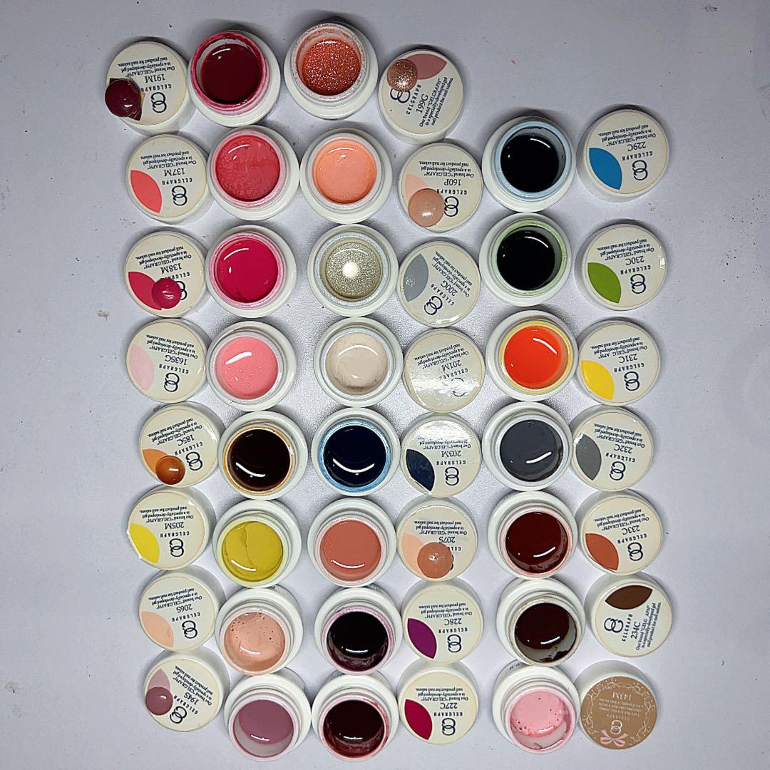 ジェルネイルカラー　ジェルグラフ55色まとめ