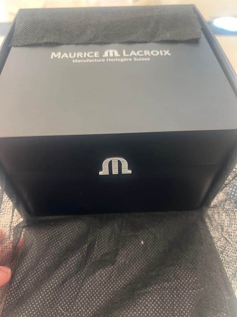 Maurice Lacroix アイコン ブラック39mm