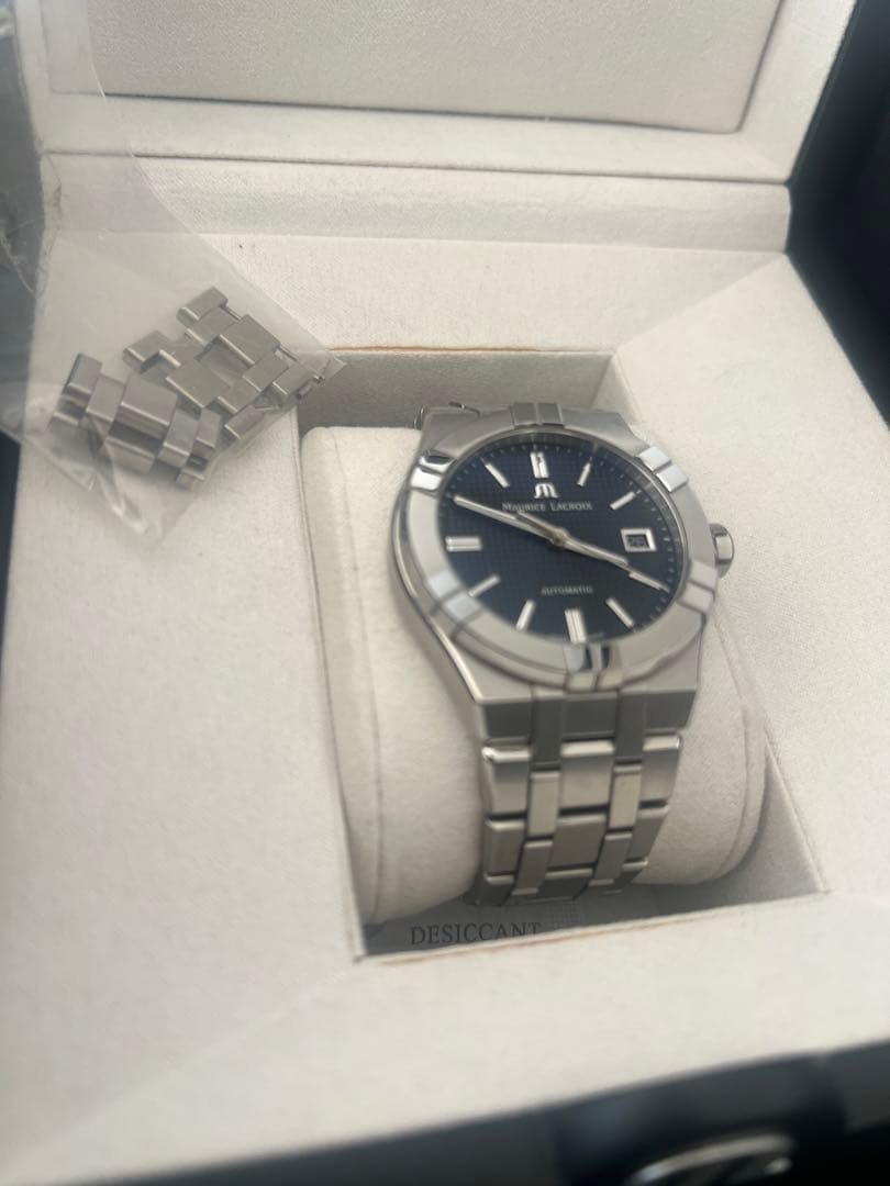 Maurice Lacroix アイコン ブラック39mm