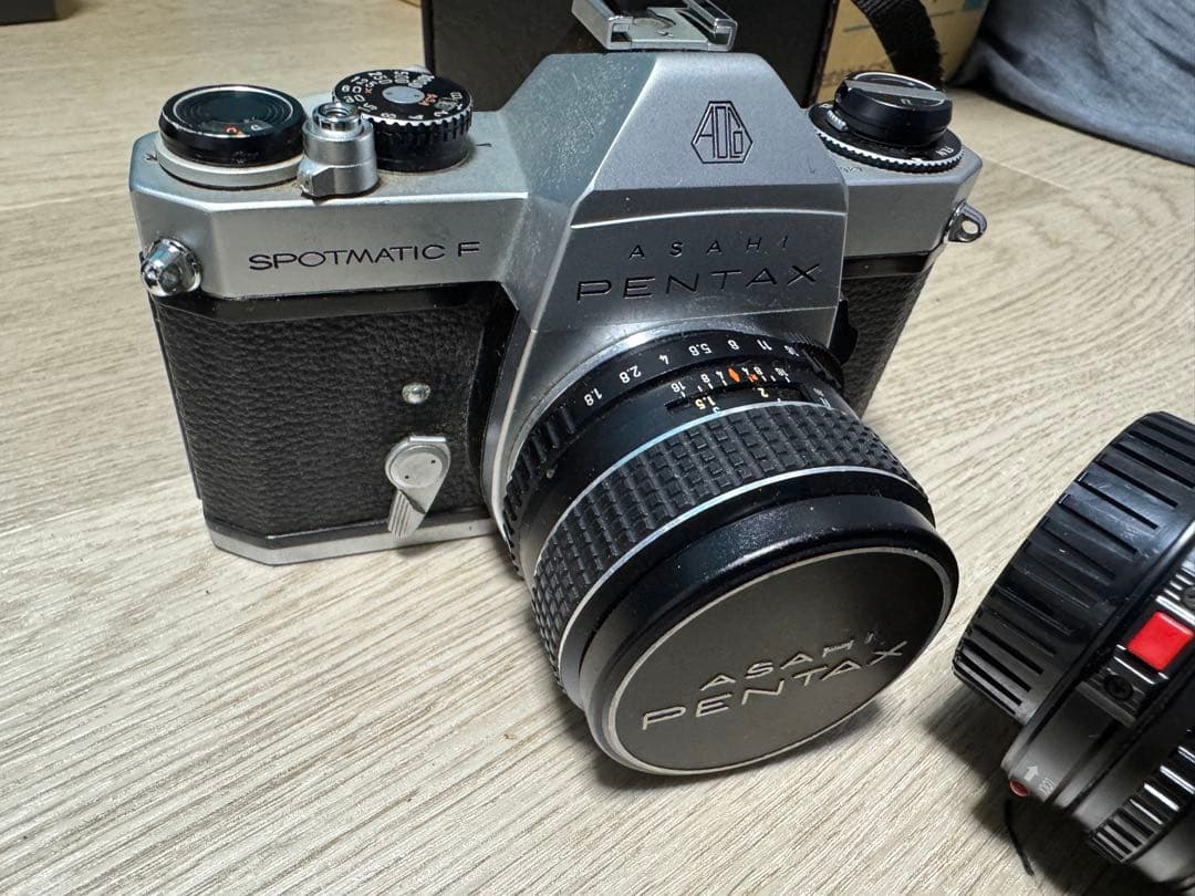 フィルムカメラ　Canon キヤノン AE-1 Pentax spotmatic