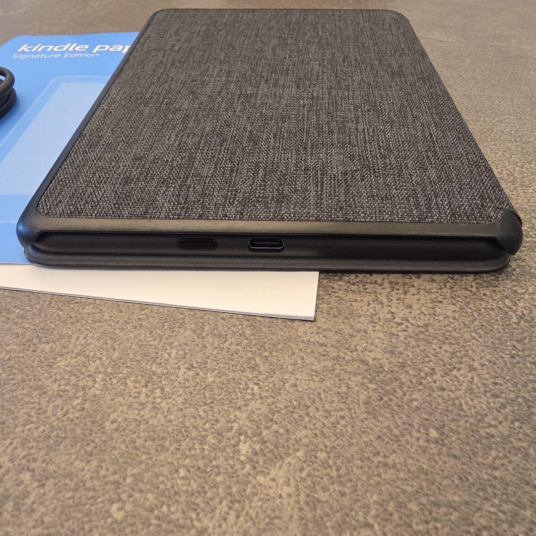 新品Kindle Paperwhite Signature 第12世代 カバー付