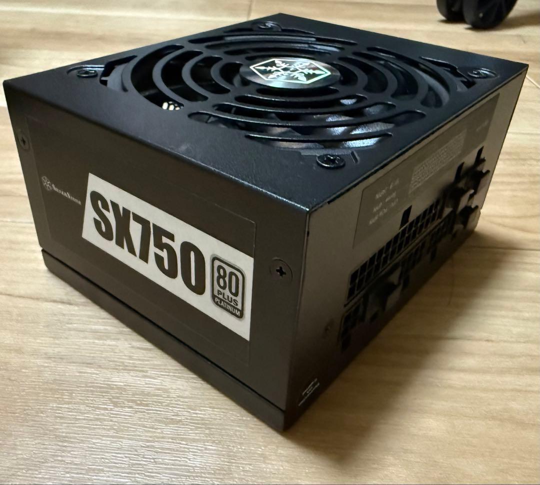 SilverStone SFX SX750 750W 電源ユニット
