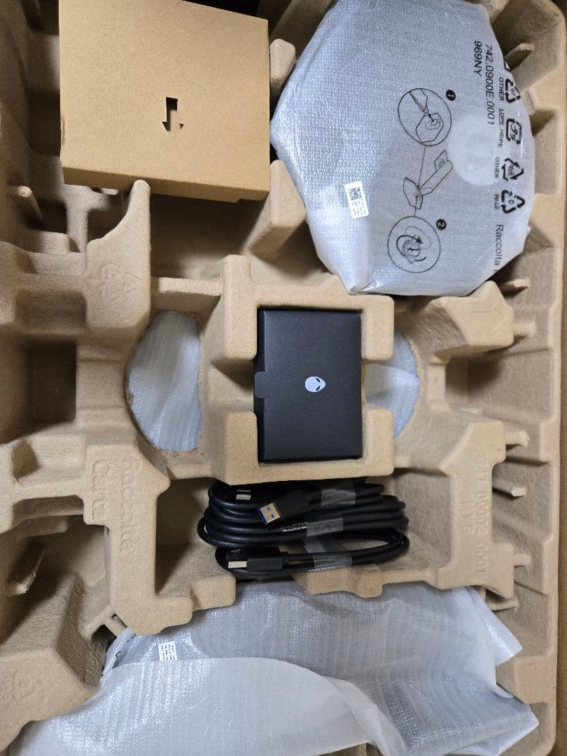 モニター台 ALIENWARE 2523hf 360hz