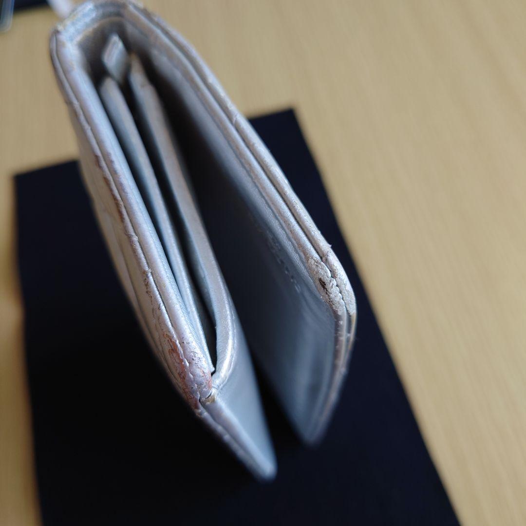 シャネル マトラッセ ラムスキン 長財布 シルバー