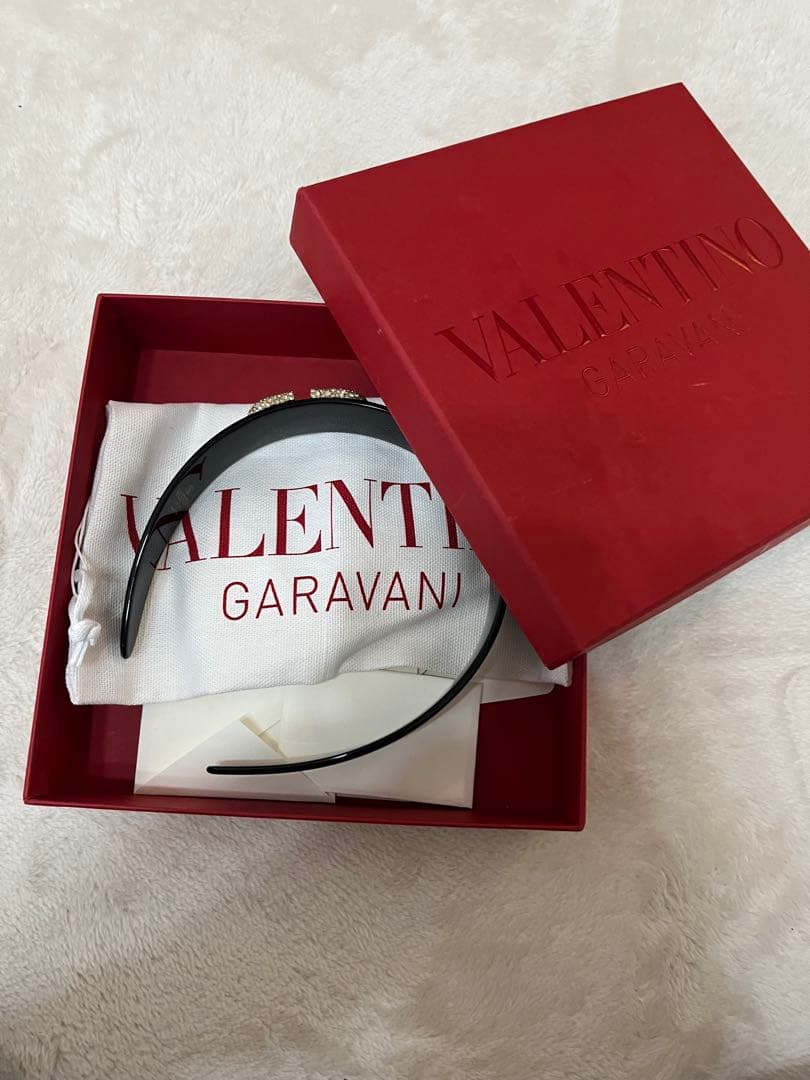 VALENTINO GARAVANI スワロフスキーカチューシャ