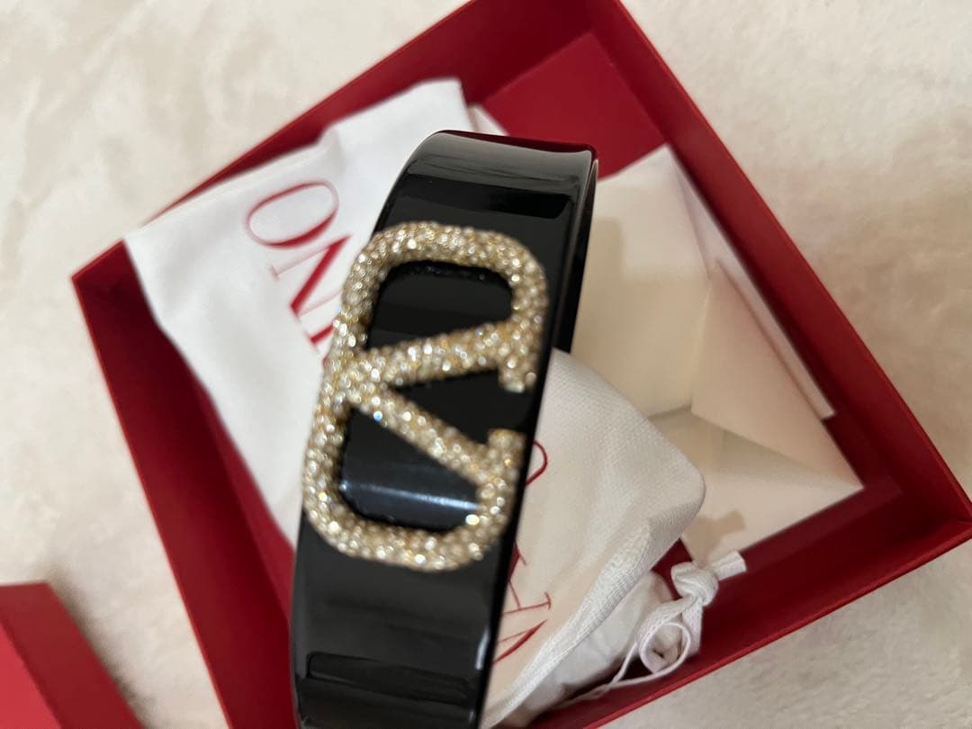 VALENTINO GARAVANI スワロフスキーカチューシャ