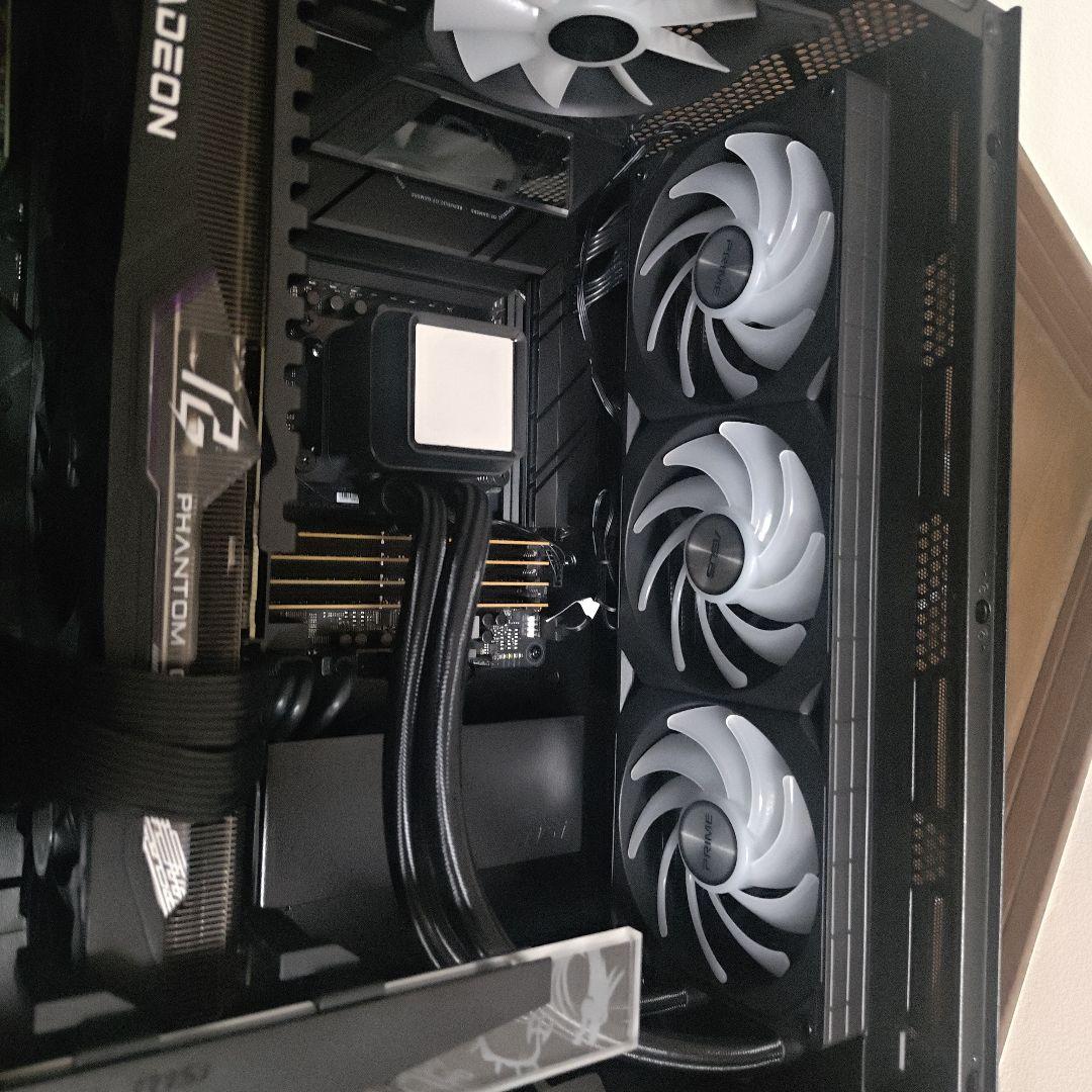 自作パソコン ほぼ未使用 メモリ64gb 5t r7 7700 rx7800xt