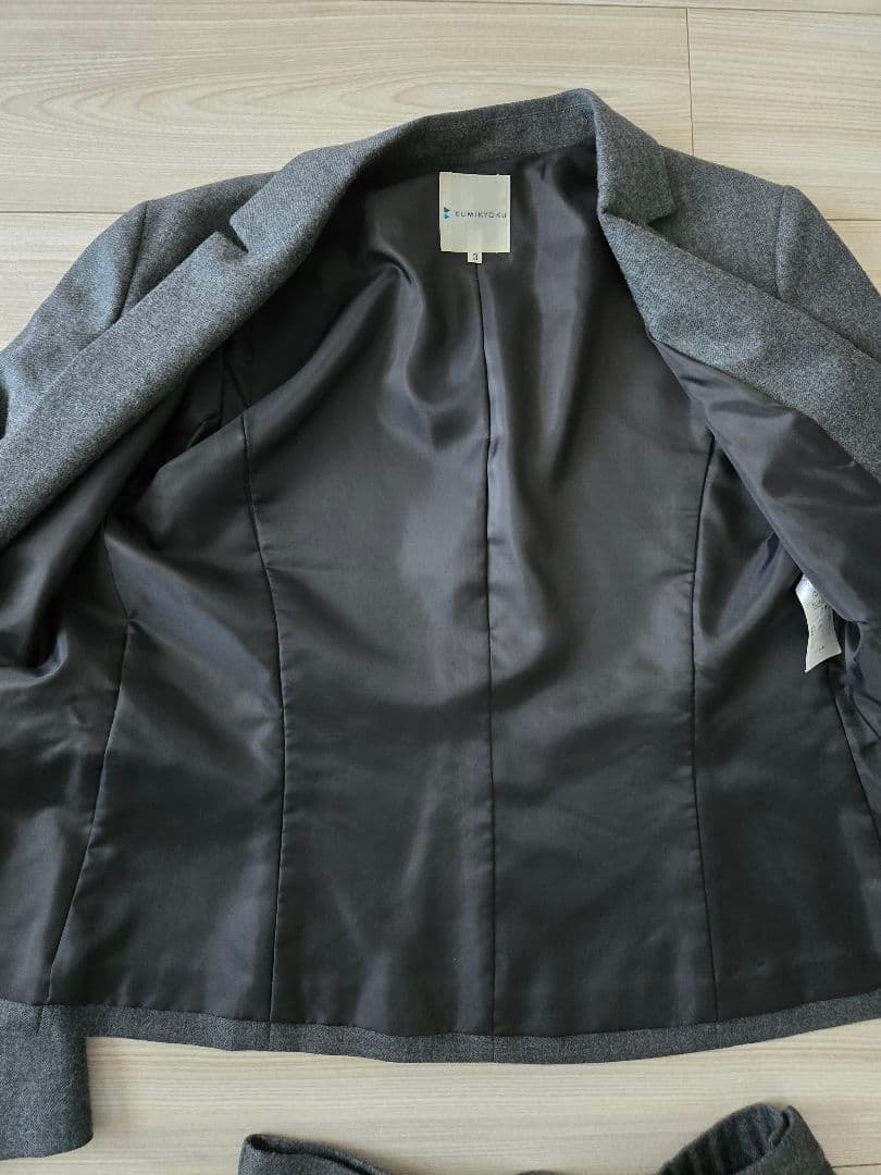 最終価格　組曲　秋冬ウール100%スカートスーツ上下　11号　ONWARD