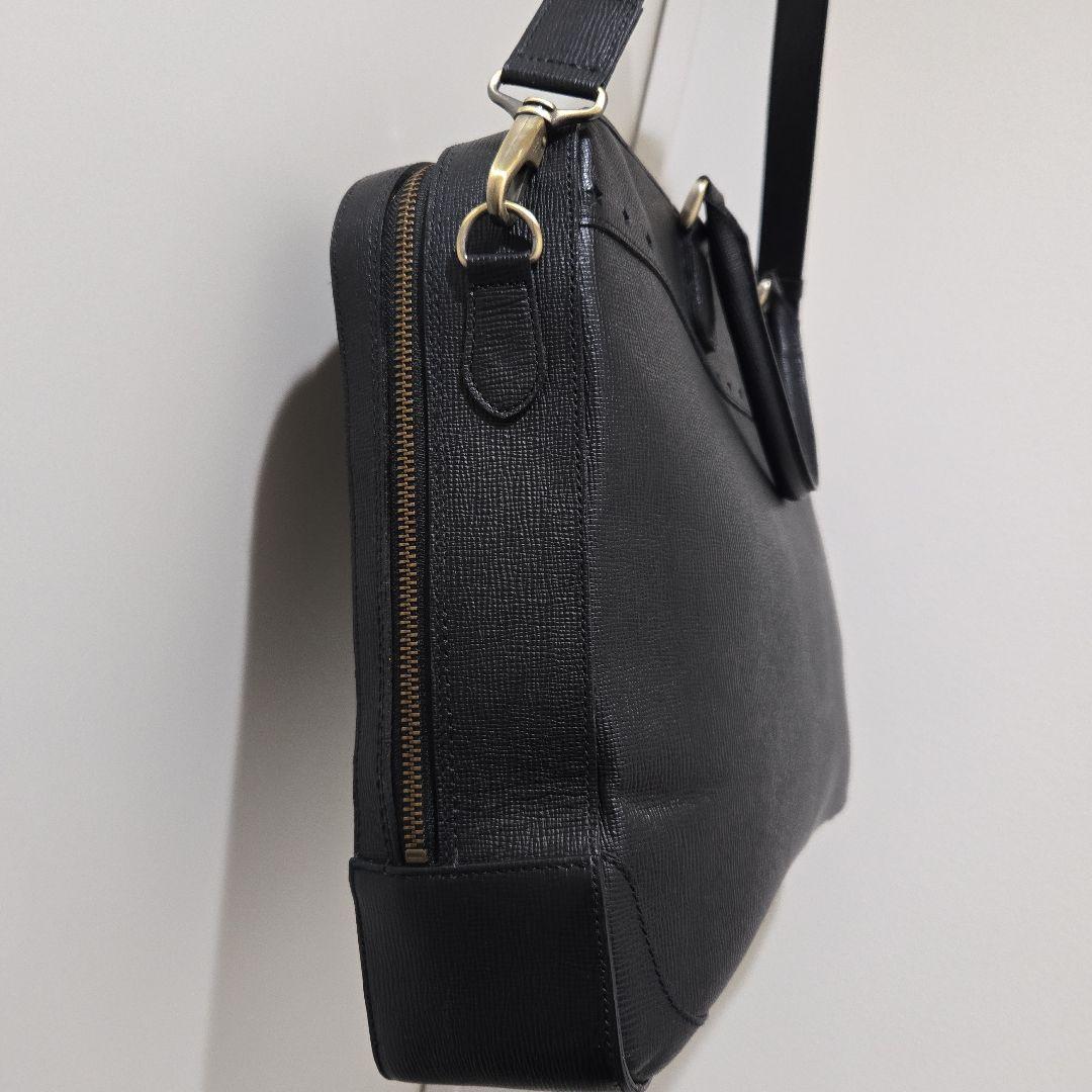 イビサ ブリーフバッグ シュリングレザー 黒 ユニセックス✨