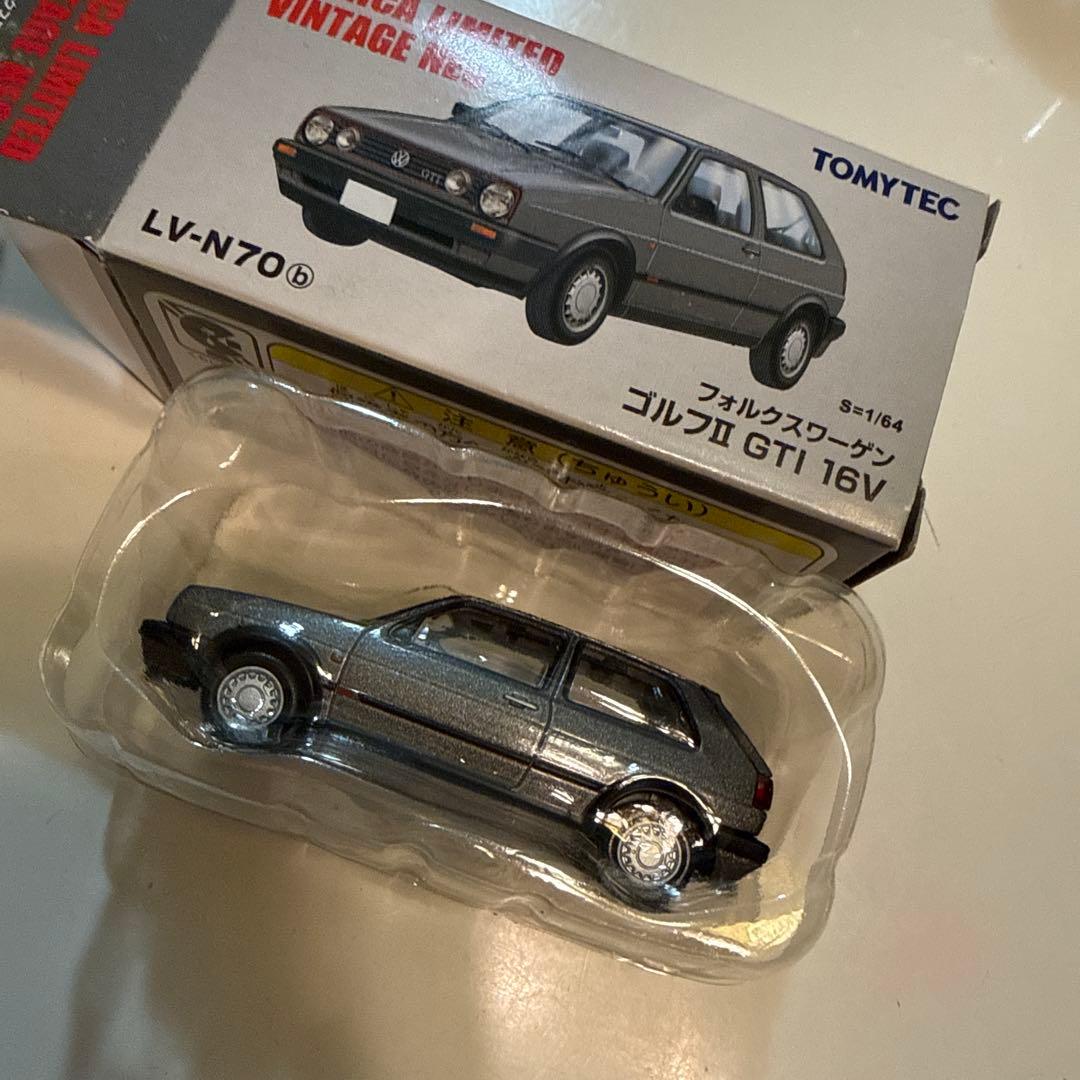 トミカリミテッドヴィンテージネオ ＶＷゴルフⅡ GTI 16V LV-N70b