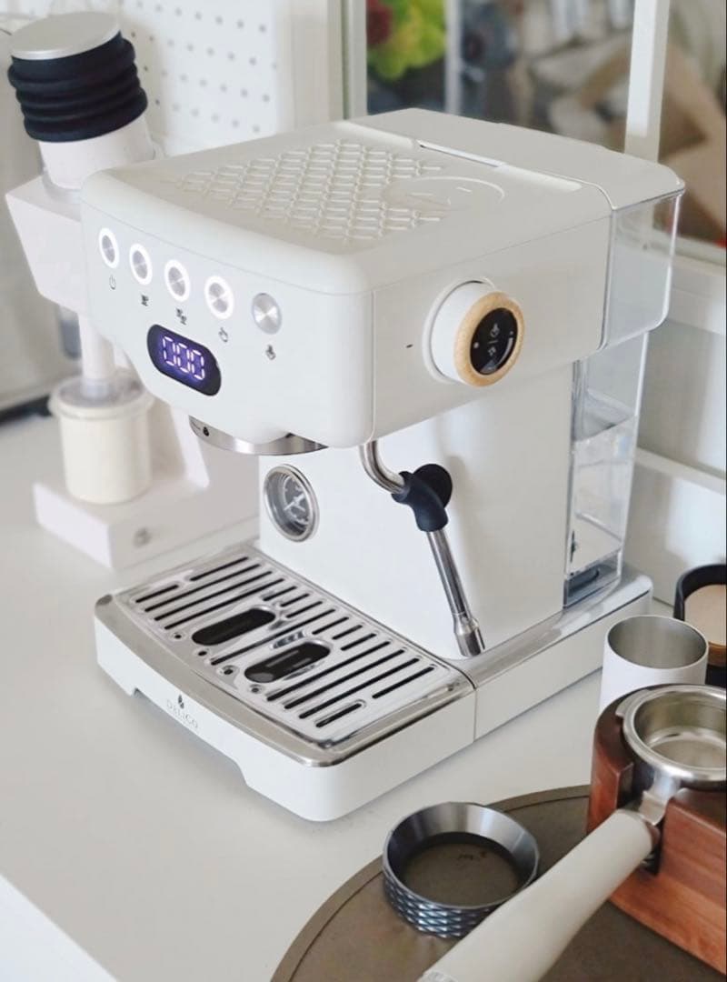 DELICO CRM3605PWM エスプレッソマシン(ホワイト)