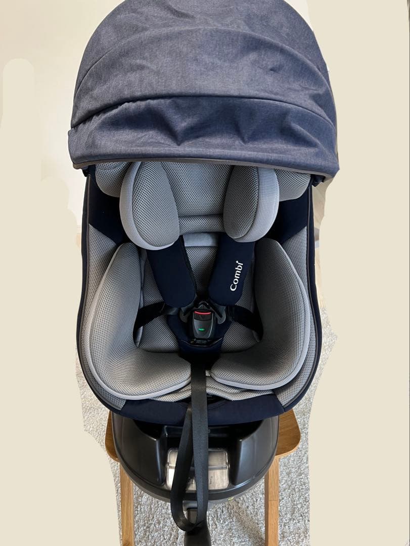 【R129】クルムーヴ アドバンス ISOFIX エッグショック JP-590