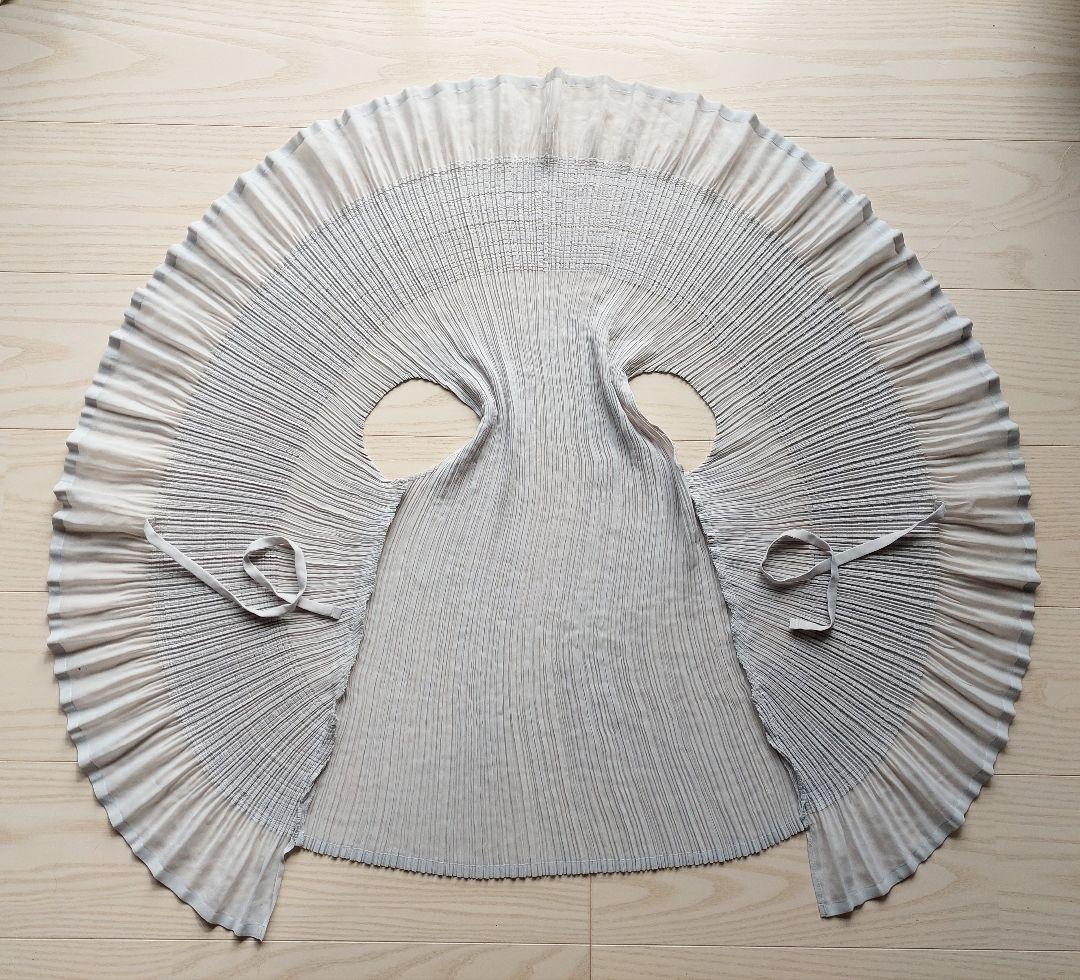 難アリ▪︎ISSEY MIYAKE FETE▪︎ベスト▪︎ストール可能