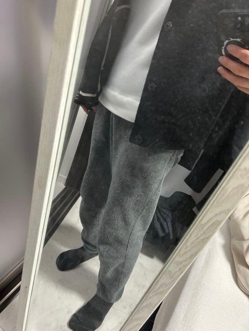 STONE  ブラック ハイネックセーター