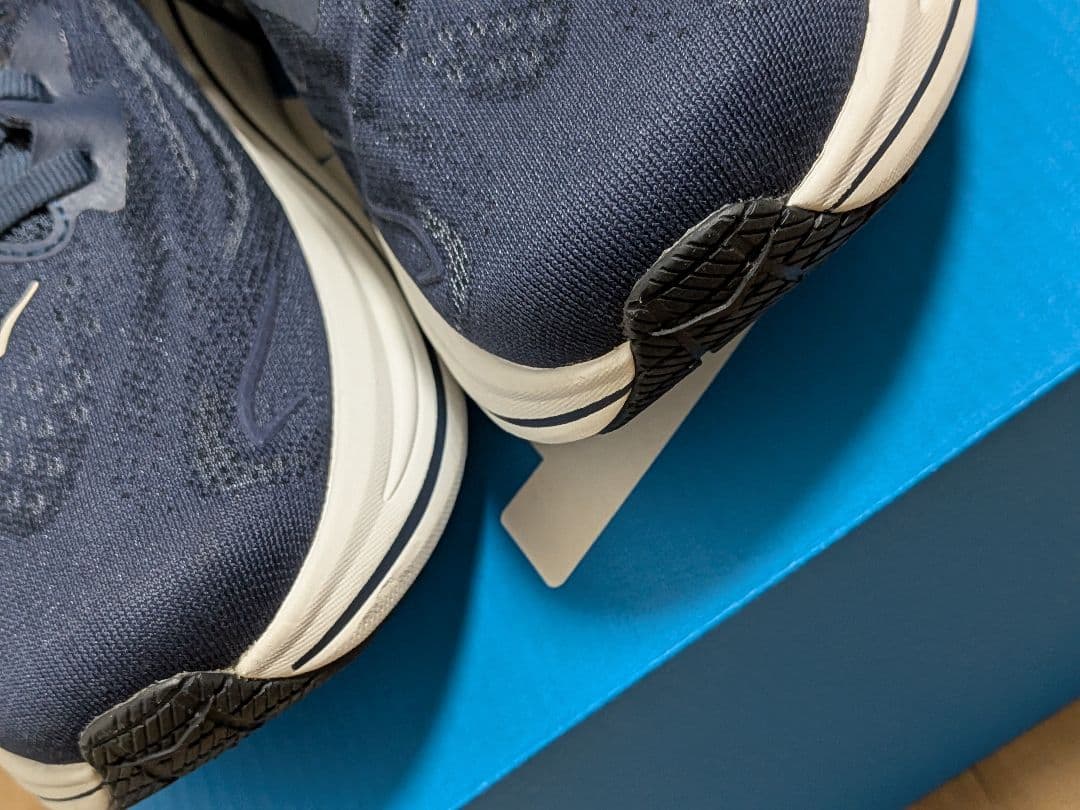 HOKA クリフトン10　ネイビー✕ホワイト 26.5cm