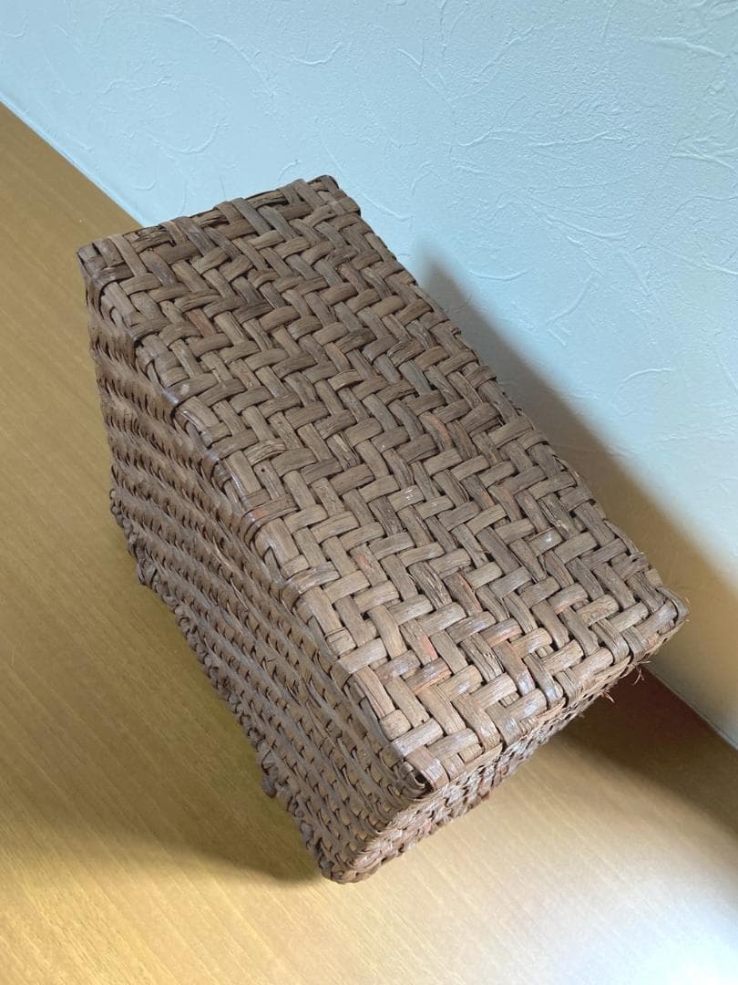 山ぶどう籠バッグ（日本製　国産材　８年物）