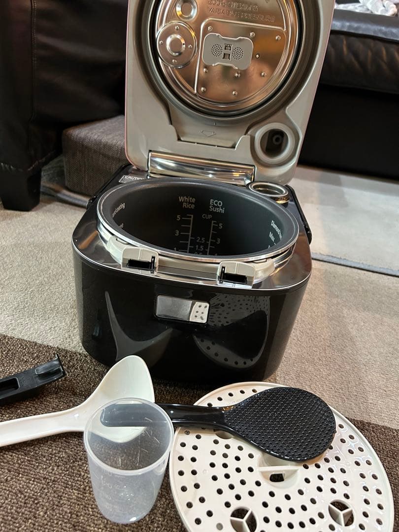 Honto 様 海外赴任パナIH炊飯器220V50Hz SR-SSS105炊飯器