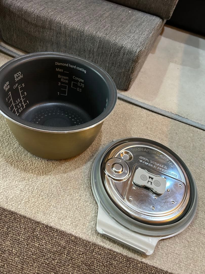 Honto 様 海外赴任パナIH炊飯器220V50Hz SR-SSS105炊飯器