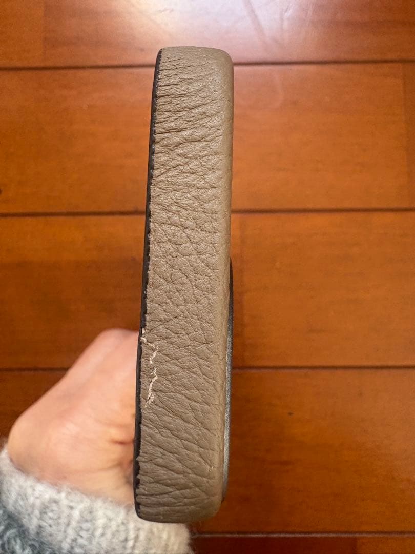 BONAVENTURA ボナベンチュラ iPhone16携帯カバー　エトープ