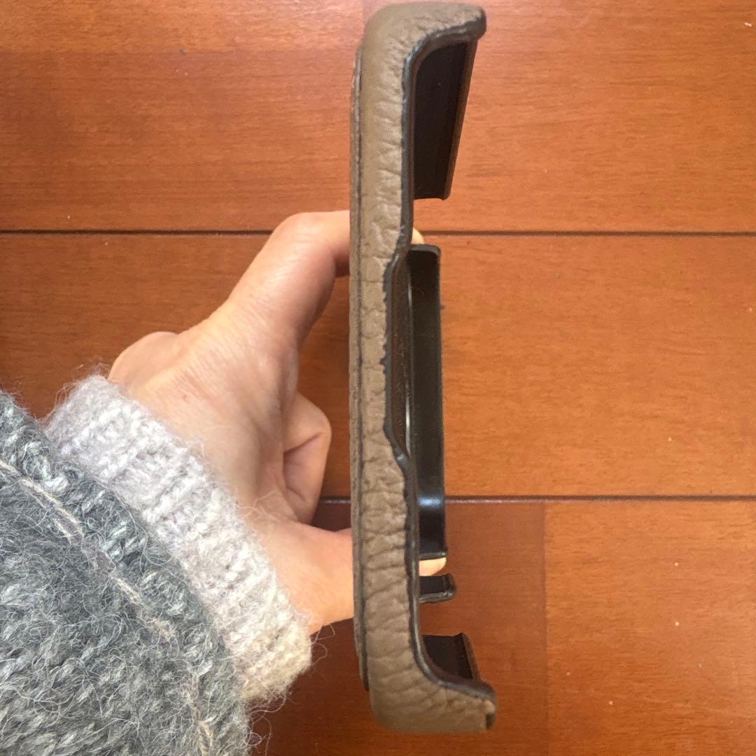 BONAVENTURA ボナベンチュラ iPhone16携帯カバー　エトープ