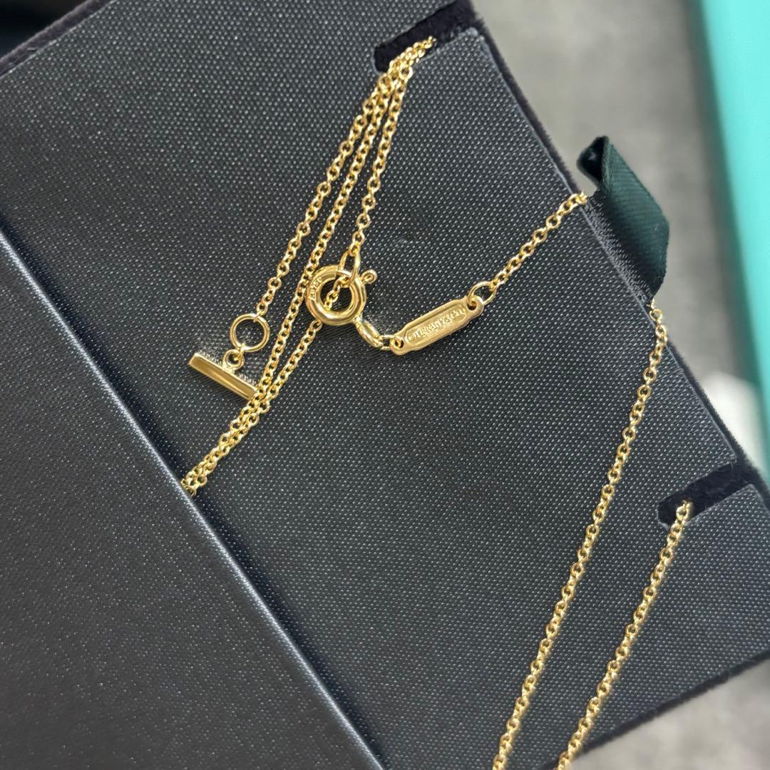 【新品未使用】ティファニー Tスマイルペンダント　イエローゴールド（ミニ）