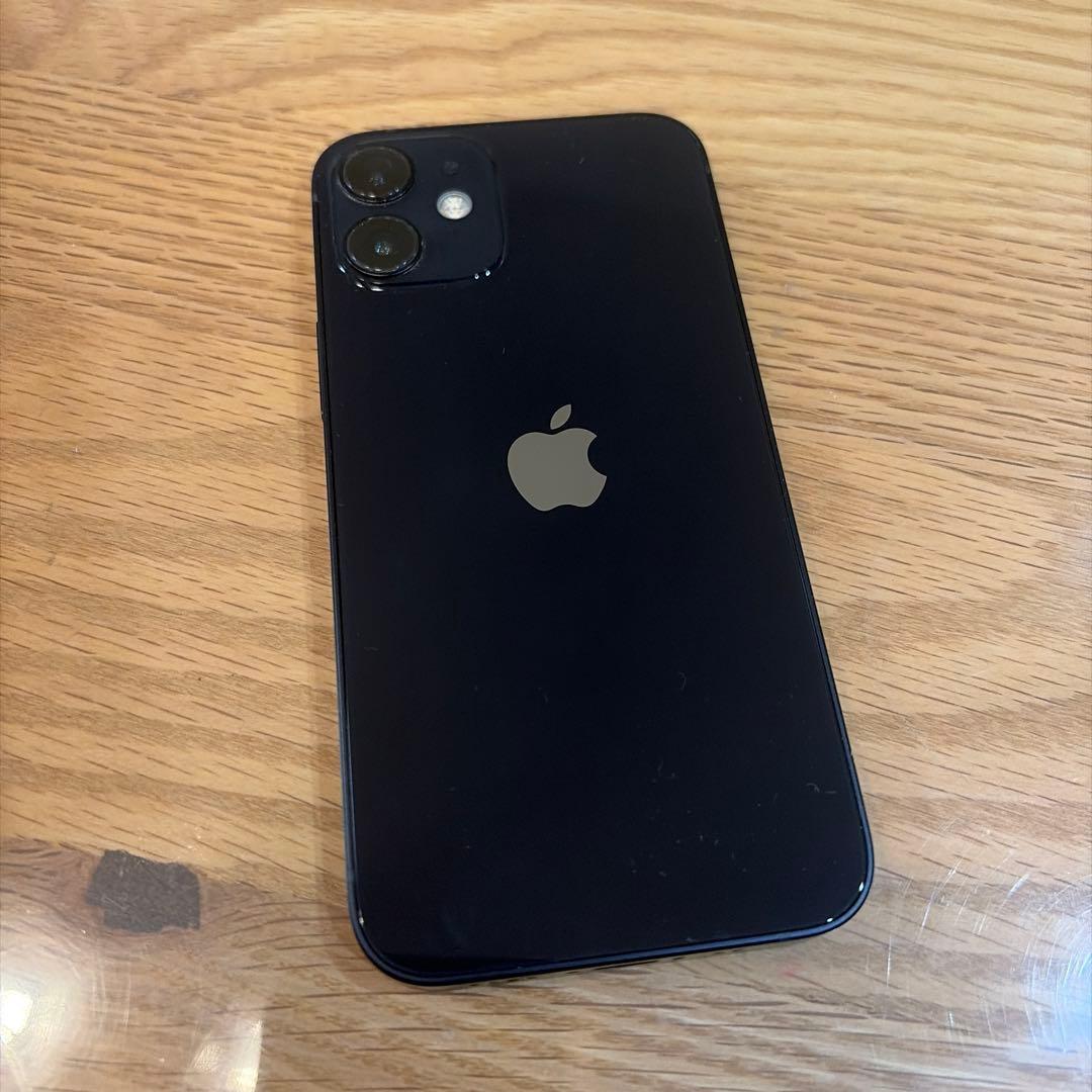 Apple iPhone 12 mini ブラック＆ホワイト　2台