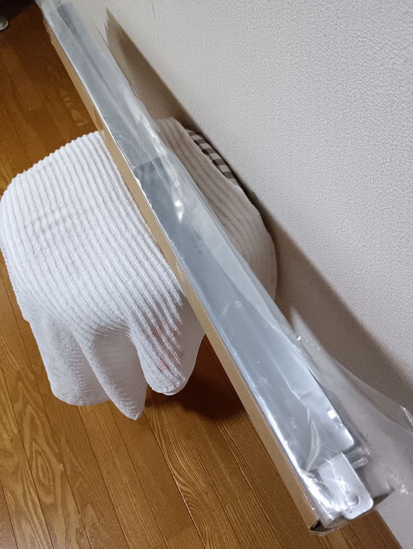 三菱ふそうスーパーグレート純正メッキバンパーリップ17型（センターのみ)