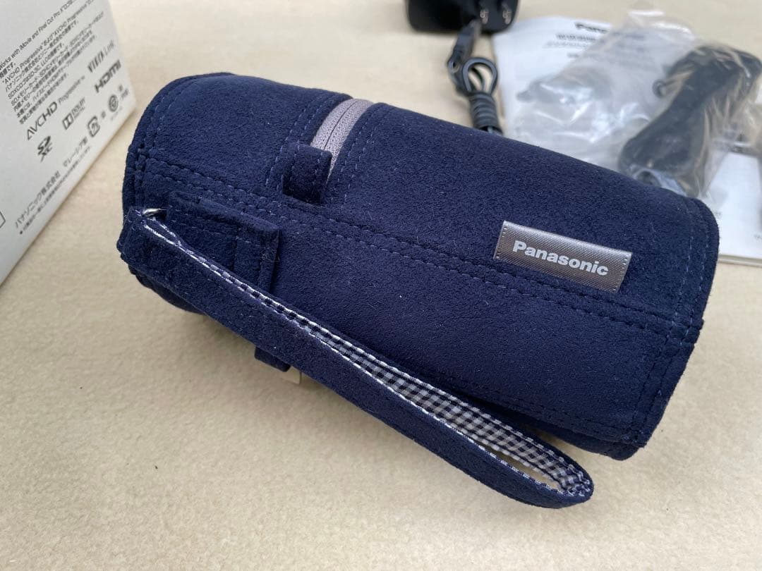 美品　Panasonic デジタルビデオカメラ　HC-V360MS