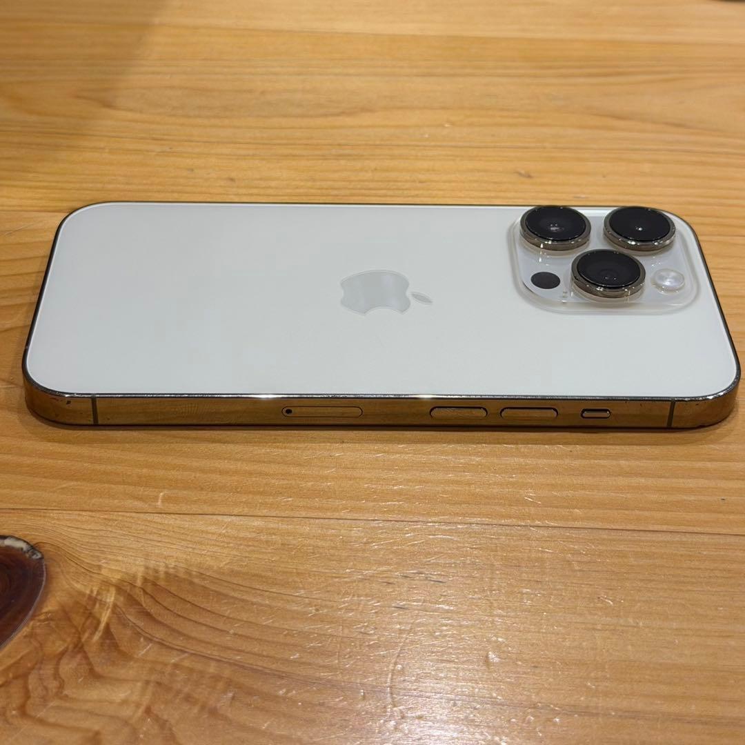 Apple iPhone 14 Pro ゴールド本体