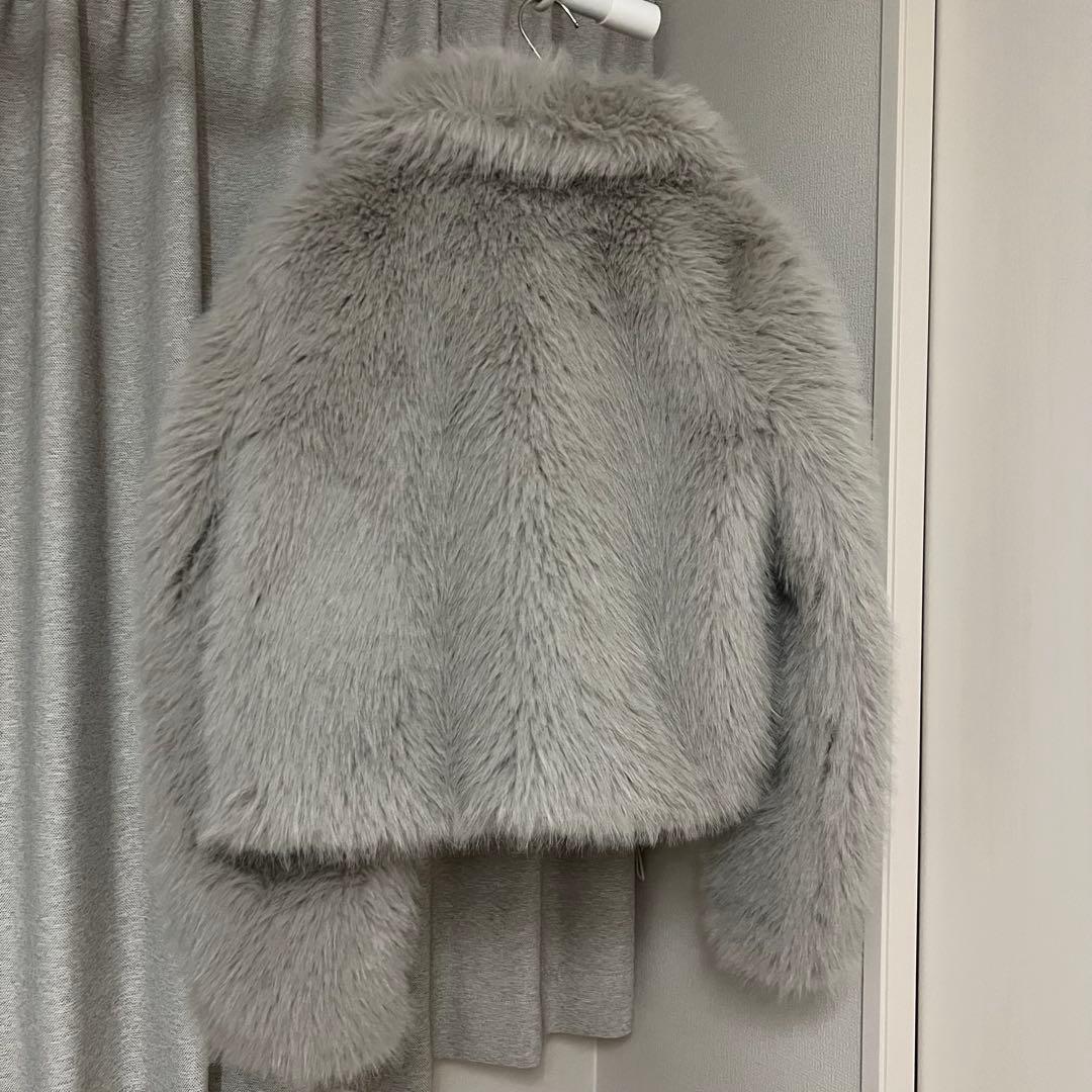 ZARA フェイクファーショートコート 1255/768 XS