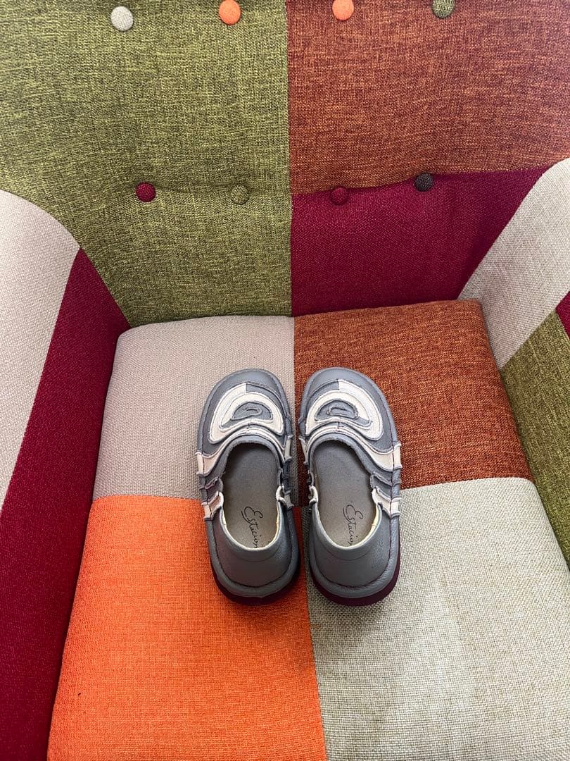 【新品未使用品】エスタシオン　Sサイズ（22.5cm）