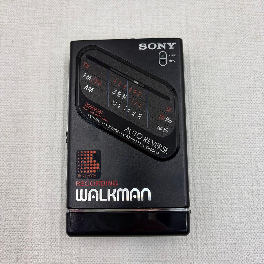 ジャンク　SONY WALKMAN カセットプレーヤー　レトロ