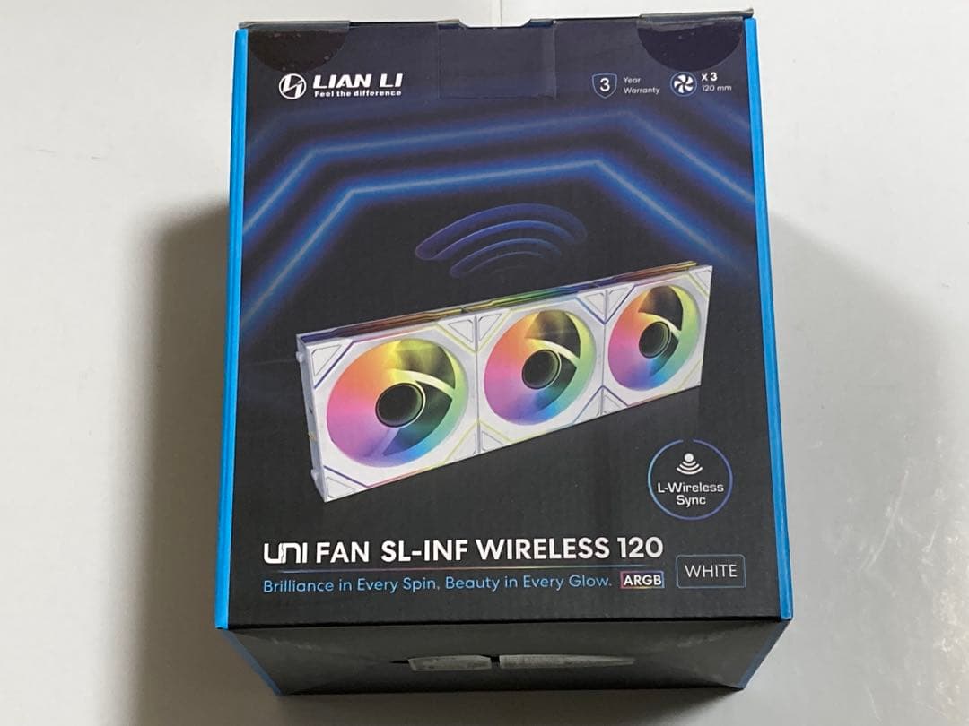 新品未開封 LIAN LI UNI FAN SL INF 120 WH ３個入り