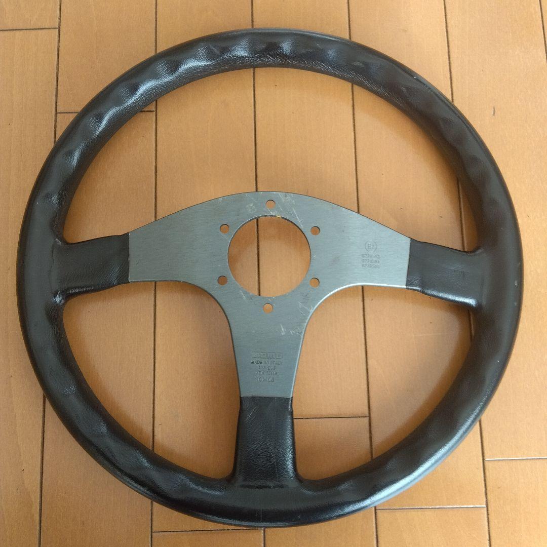 momo ステアリングホイール 350mm