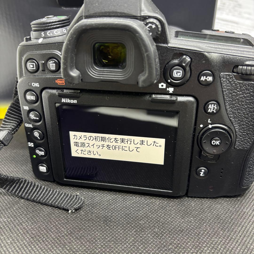 美品　Nikon D780 ボディ 本体　付属品完備 動作確認済み　初期化済み
