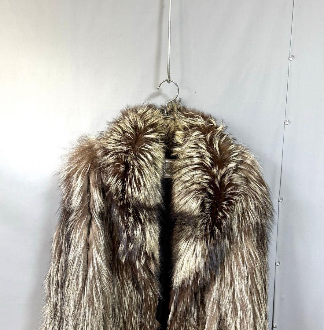 極肉厚SAGA FOX サガフォックス高級リアルファーコート　11