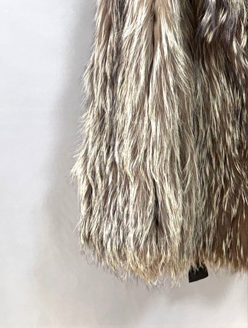 極肉厚SAGA FOX サガフォックス高級リアルファーコート　11