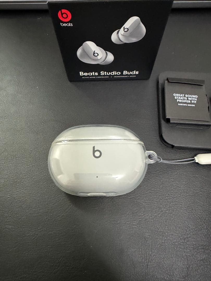 Beats Studio Buds ワイヤレスイヤホン