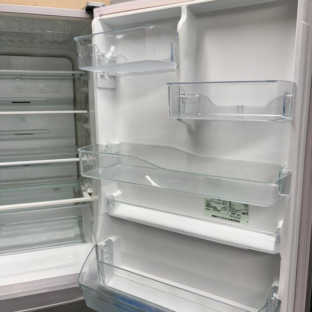 525 東芝 大型冷蔵庫 400L強 右開き 自動製氷 5ドア 大人気　きれい