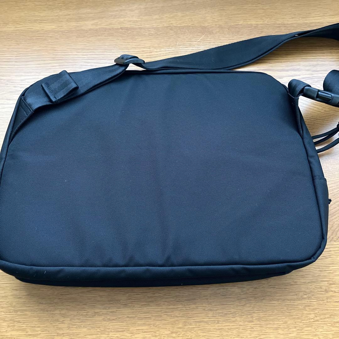 バッグ BRIEFING BS BOX SHOULDER M AG