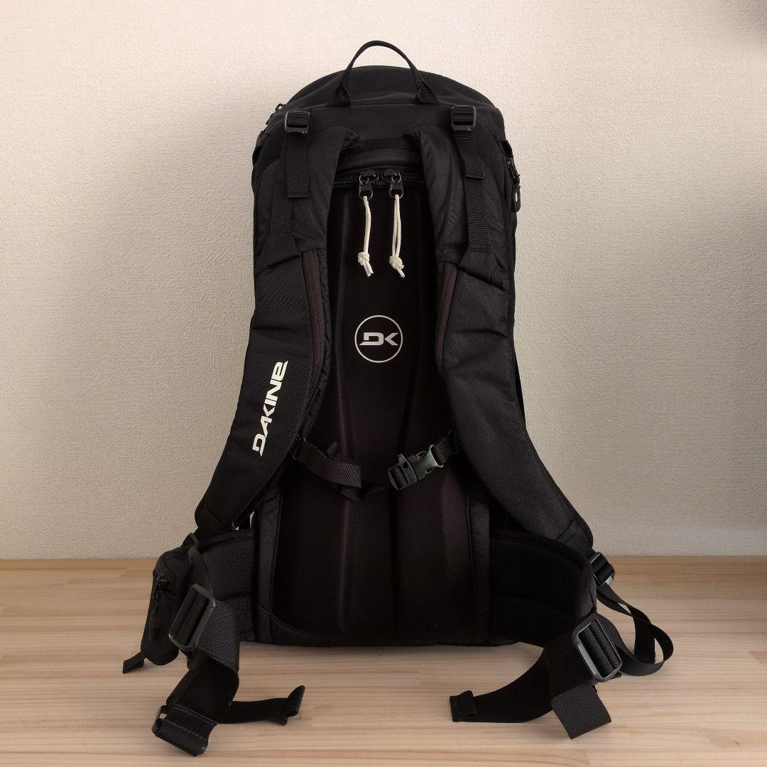 DAKINE POACHER 40L バックパック