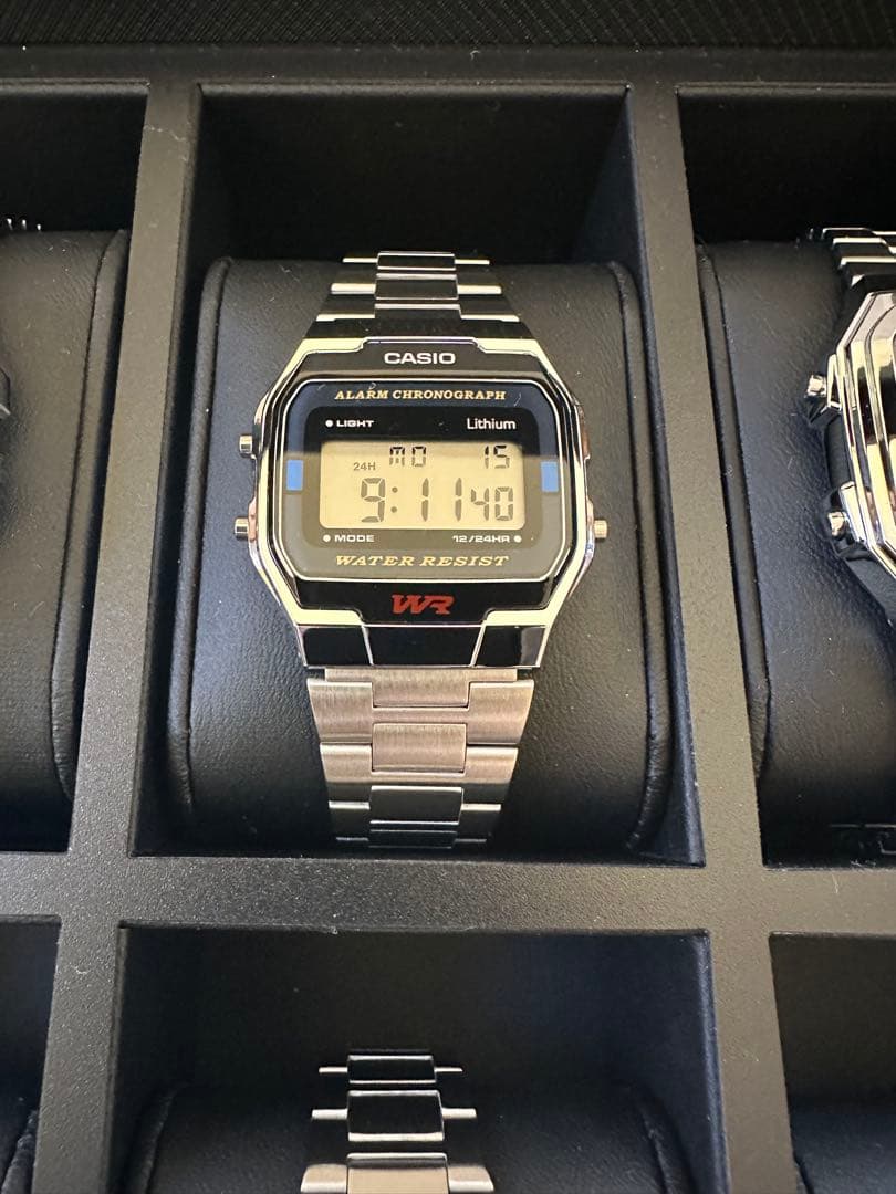 CASIO 鑑賞用メタルバンドチプカシ10本セット 時計ケース付き