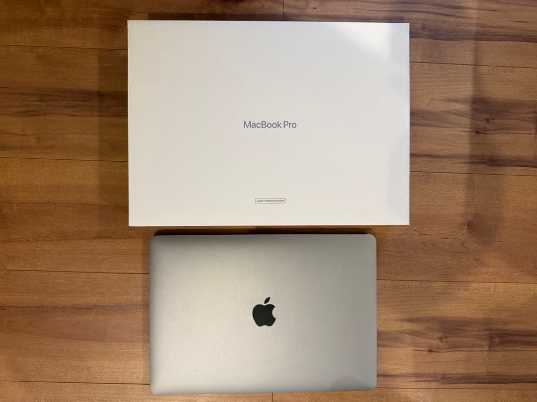 MacBook Pro 13インチ FNEH3J/A 8/256