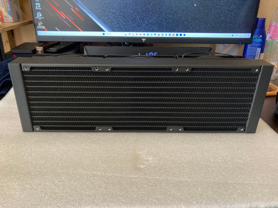 ARCTIC LIQUID FREEZER Ⅲ 360 BLACK 中古