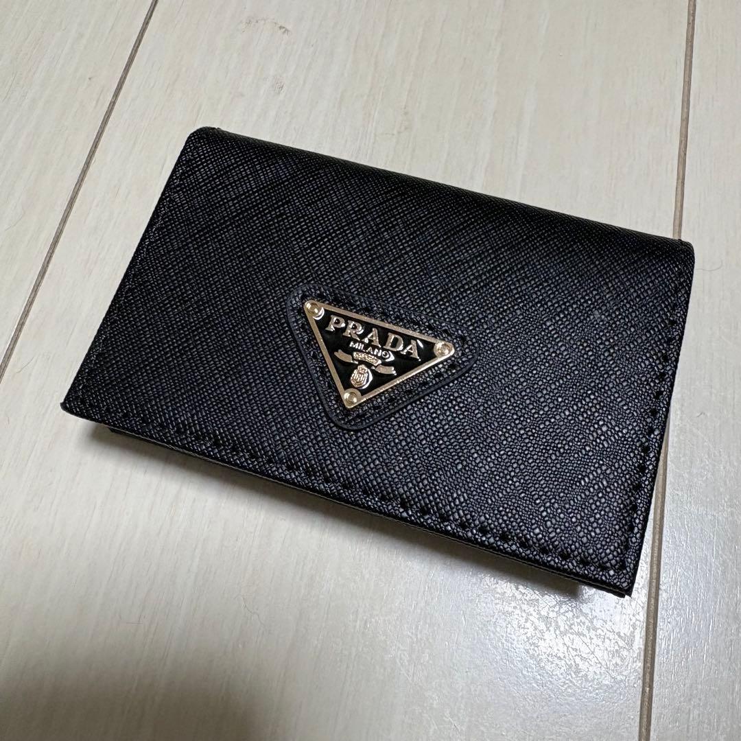 PRADA 名刺入れ　カード入れ