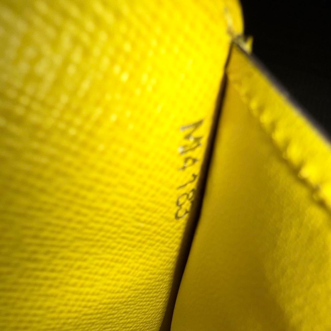 希少　Louis Vuitton モノグラム　エピ長財布