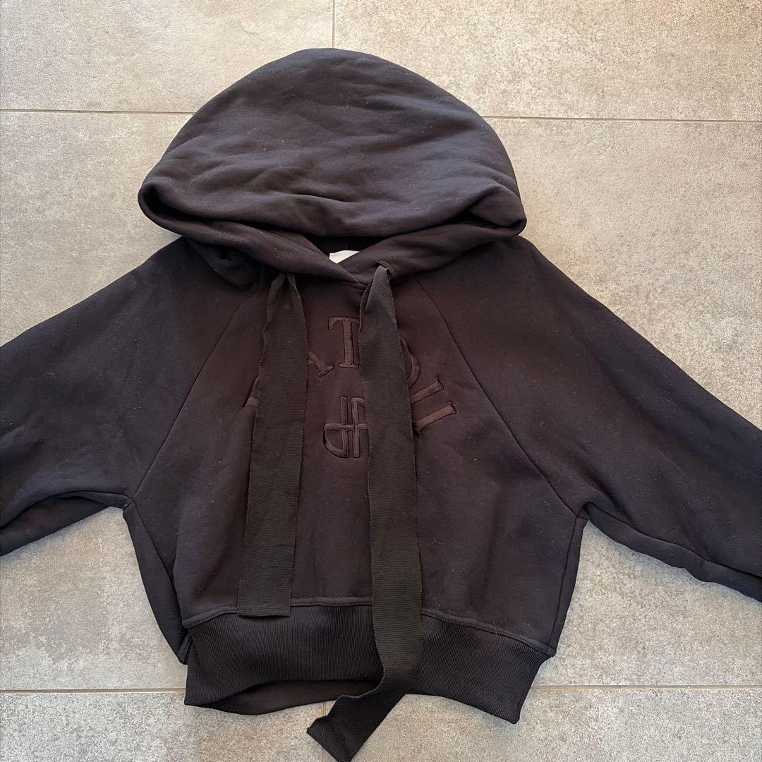 【最終値下げ】　patou 今期新作 ロゴパーカー