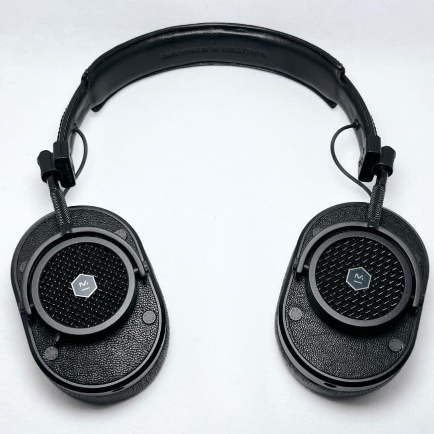 【美品】Master&Dynamic MH40-BLK ヘッドフォン 有線