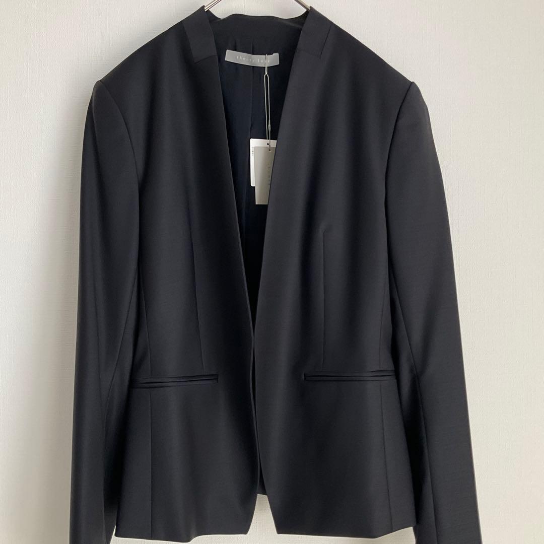 PINK★プロフ必読　　　　　　未使用☆セオリーリュクス ☆スカートスーツ