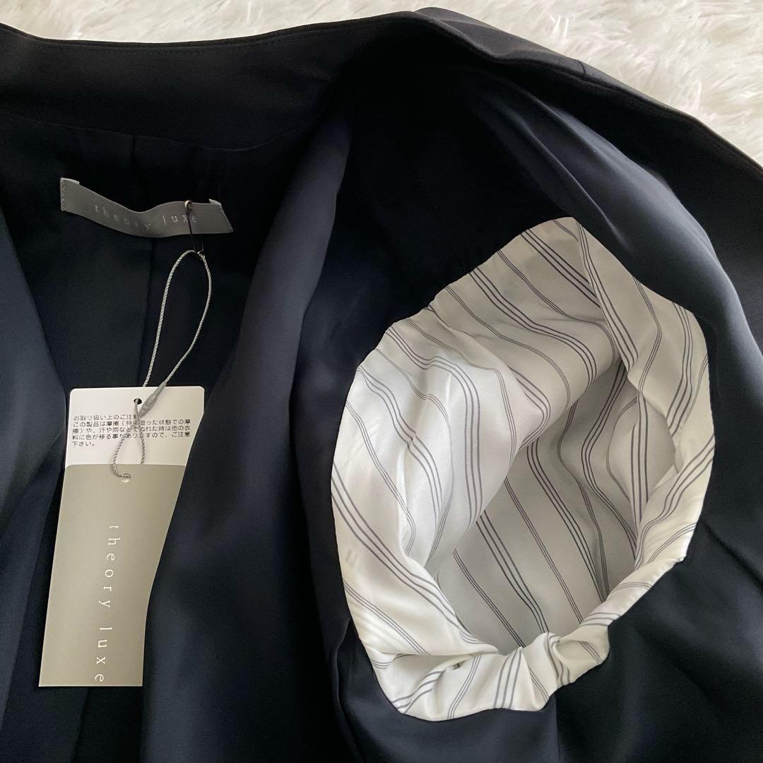 PINK★プロフ必読　　　　　　未使用☆セオリーリュクス ☆スカートスーツ